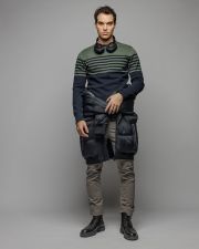 KHAKI FÉRFI CSÍKOS KÖTÖTT PULÓVER