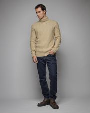 BEIGE MEN'S KNITTED TURTLENECK SWEATER