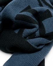 BLUE MEN'S KNITTED SCARF