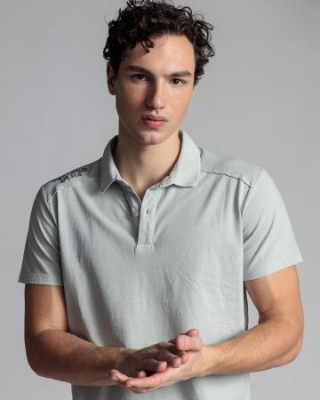 SZÜRKE FÉRFI GALLÉROS PÓLÓ 1D24SS4024SS0106